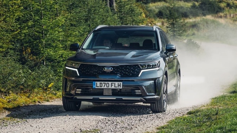 PLUG-IN POWER AND SPACE FOR SEVEN: KIA REVEALS PACKAGING SECRETS OF PRACTICAL ALL-NEW SORENTO PLUG-IN HYBRID